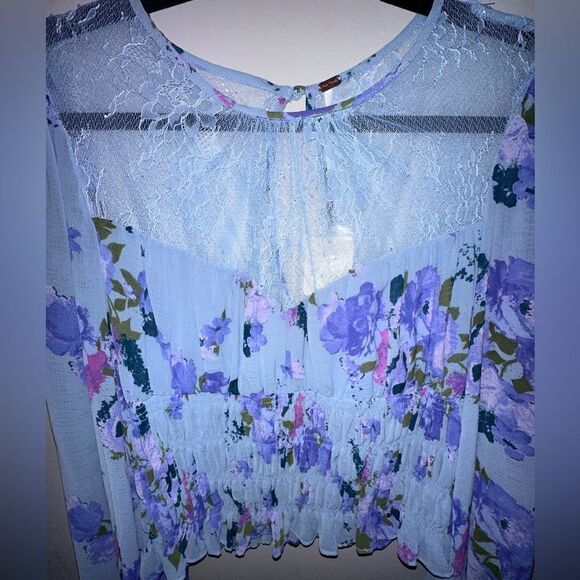 Free People | Daphne Blouse in Silver Blue Long Sleeve Lace Yoke & Cuff Size L - Picture 6 of 10